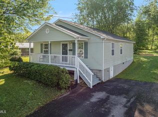 614 Spruce St, Johnson City, TN 37601