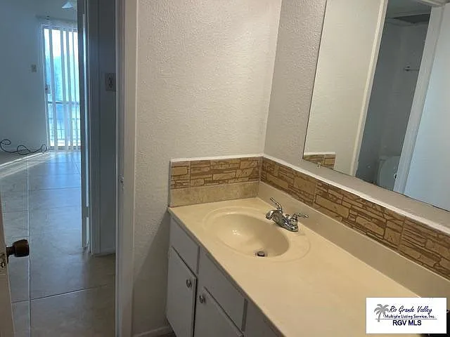 1900 University Blvd #4E — Photo 3
