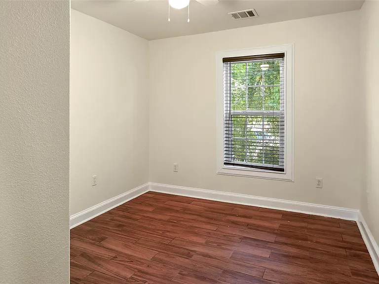 4606 Antha St — Photo 22