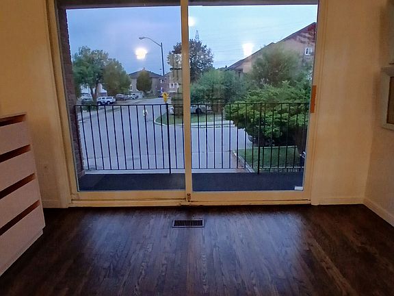 3rd image of 9 Ivan Nelson Dr