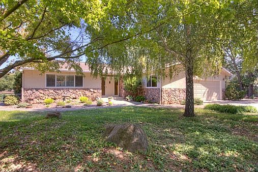 1st image of 1054 Darms Ln