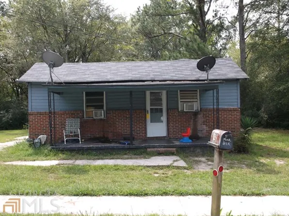 908 Borton St, Lagrange, GA 30241