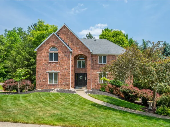 10174 Woodbury Dr, Wexford, PA 15090