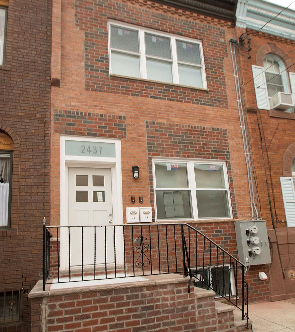 2437 S 13th St Philadelphia Pa 19148 Mls Paph1008572 Zillow