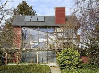 2034 N 77th St, Seattle, WA 98103