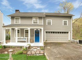 110 Pleasantville Rd, Pleasantville, NY 10570