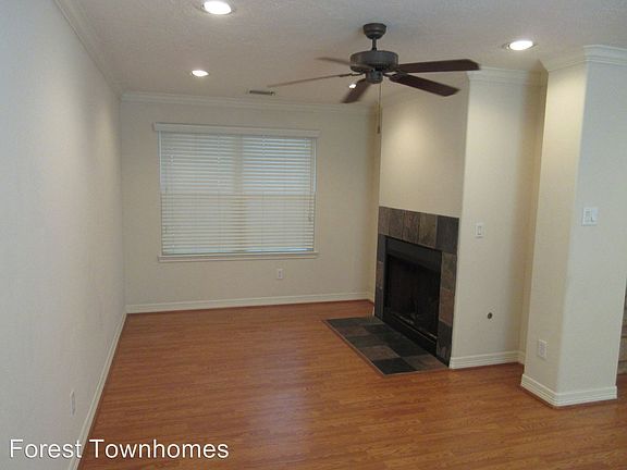 5th image of 3710 Sherwood Ln Unit 110