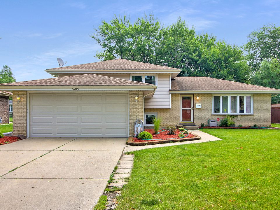 1st image of 1405 S Cypress Dr
