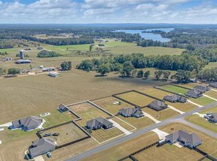 67 Preserve Dr, Wetumpka, AL 36092