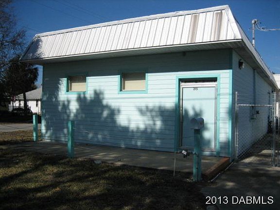 2nd image of 215 Church St
