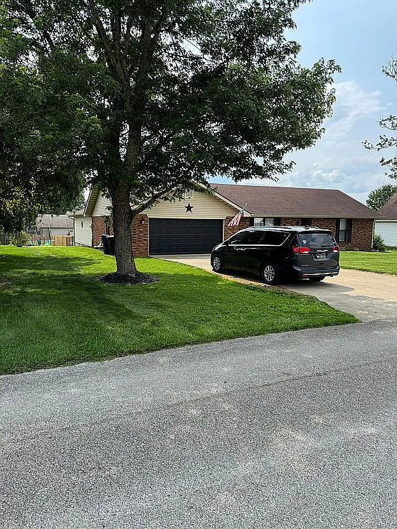 1023 S Fork Dr photo 1