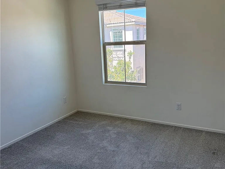 30421 Village Terrace Dr — Photo 14