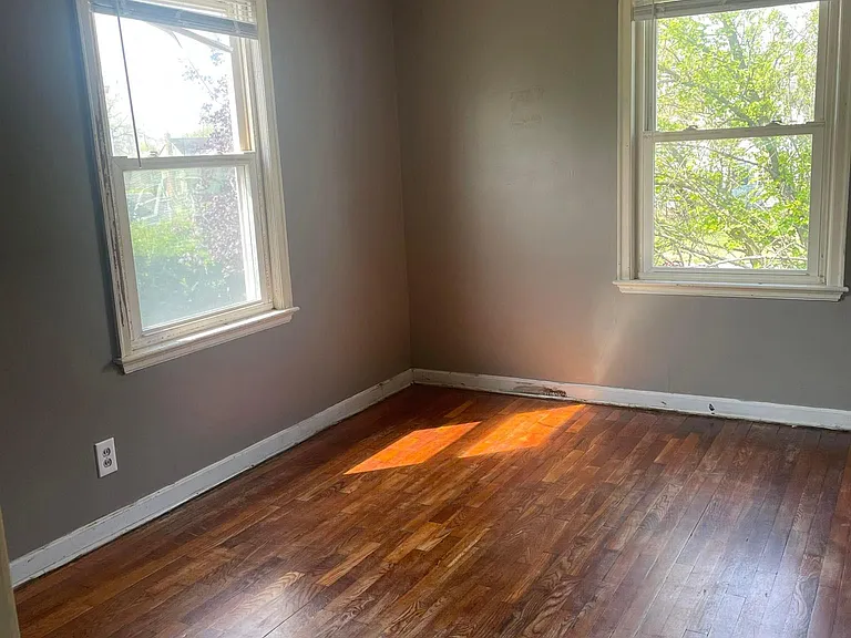 2444 Bretton Pl — Photo 9