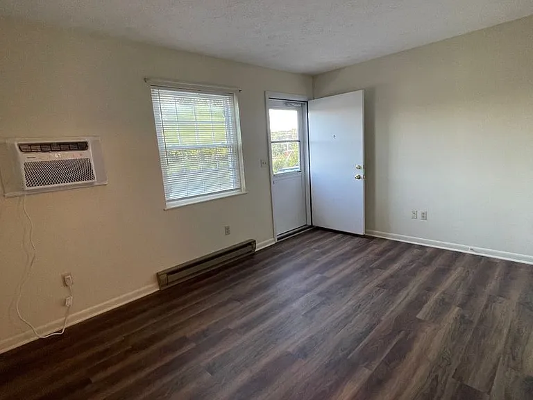 191J Rockingham Dr — Photo 3