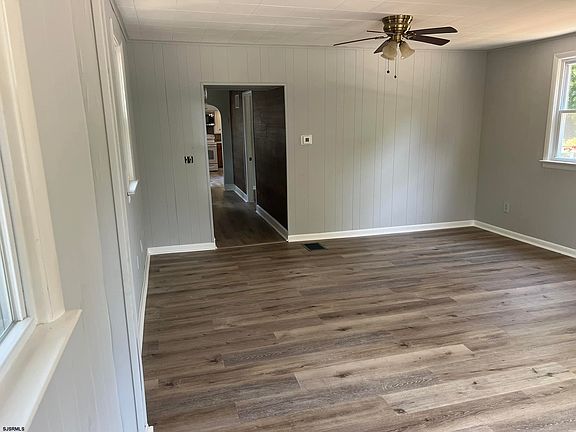 4th image of 188 Cumberland Ave
