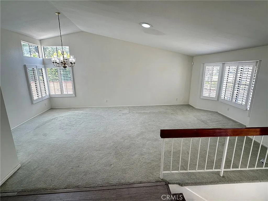 Building Photo - 19178 Bel Air Dr
