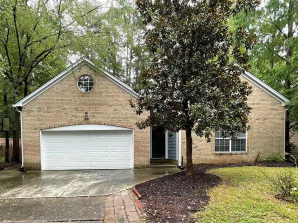 200 Covington Dr