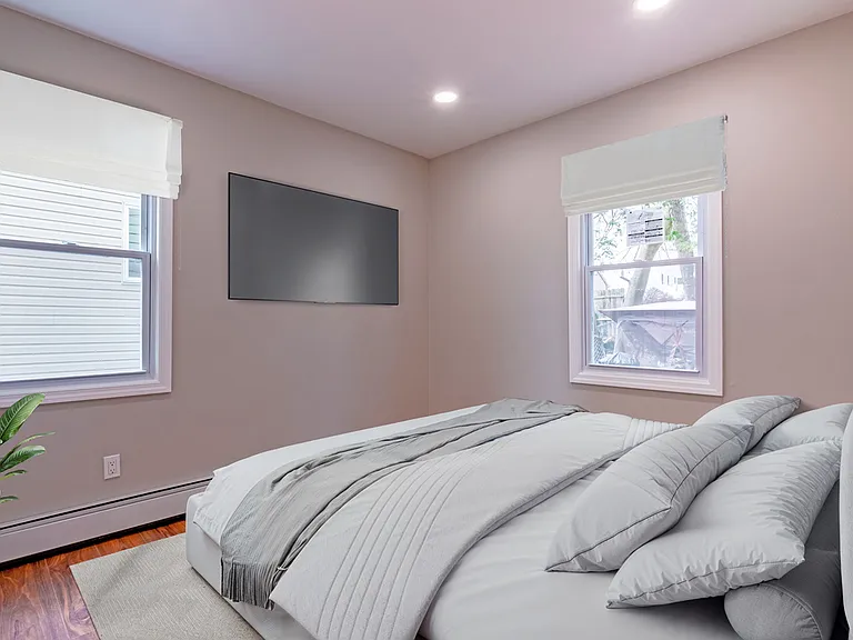 163 Jefferson St #1 — Photo 6