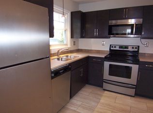 5118 Fairlake Ln, Glen Allen, VA 23060