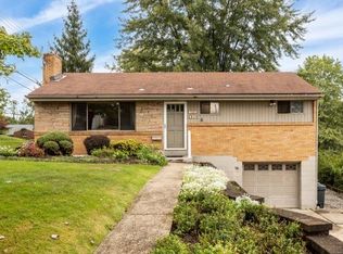 5318 Glen Robin Dr, Pittsburgh, PA 15236