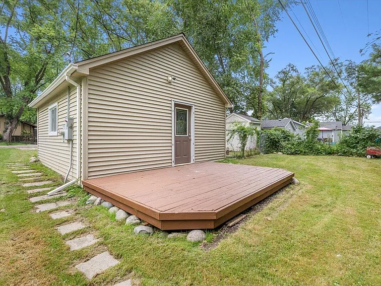 9535 Listeria St — Photo 18