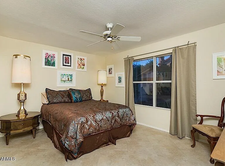 926 W San Mateo Ct — Photo 19