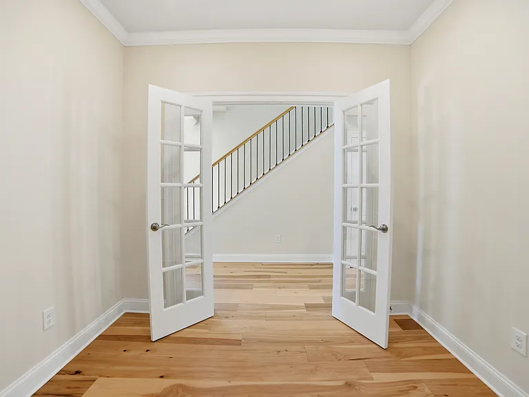 18 Whitaker Ln — Photo 18