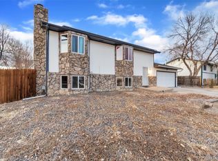 8277 Explorador Calle, Denver, CO 80229