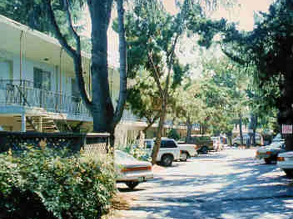 Bascom Holiday Apartments, 1260 N Bascom Ave #18, San Jose, CA 95128