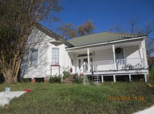 1110 Jefferson Ave, Marshall, TX 75670