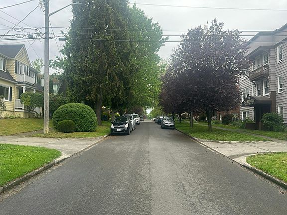 4th image of 1206 N 9th St