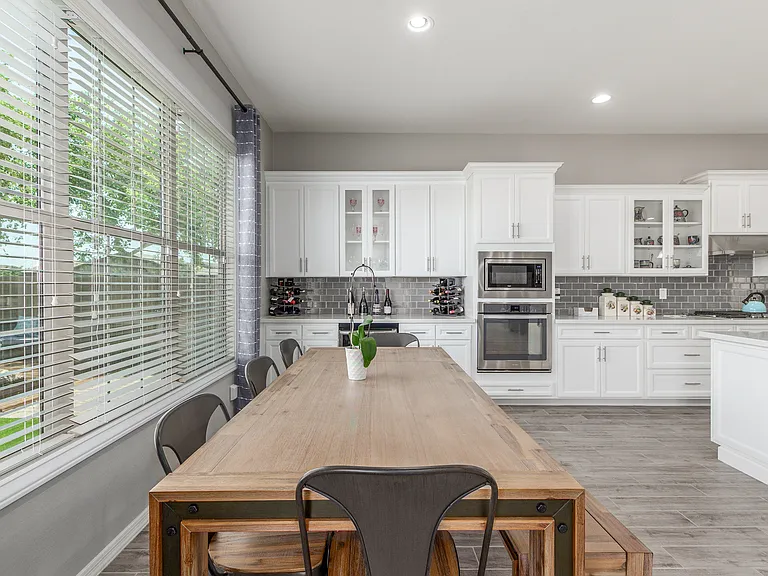 1342 E Milada Dr — Photo 23