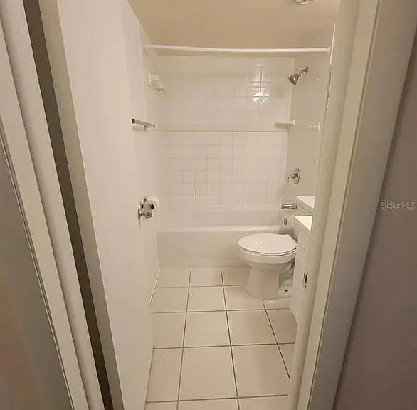 100 E Kentucky Ave #103-D — Photo 13