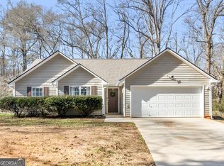 479 Lakeshore Dr, Stockbridge, GA 30281