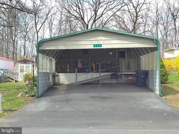 239 Mohn Dr, Shippensburg, PA 17257