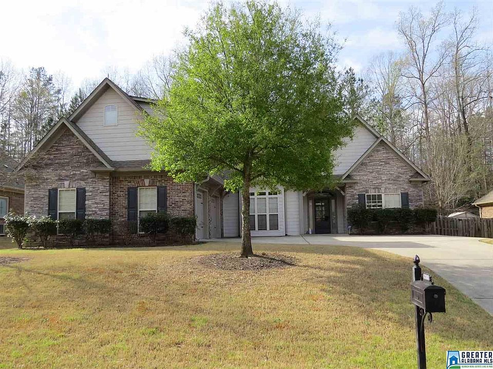 2nd image of 230 Park Lake Trce