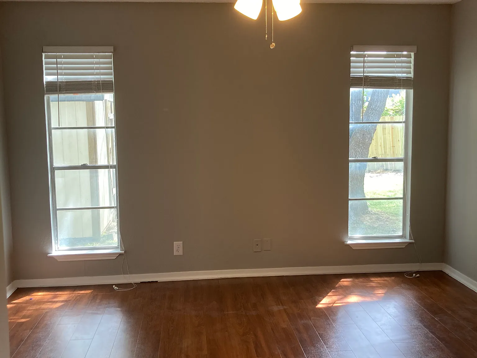 4 bed, 1288 sqft, $1,595 — Photo 3