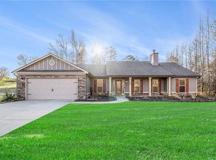 253 Arnold Rd SE, Statham, GA 30666