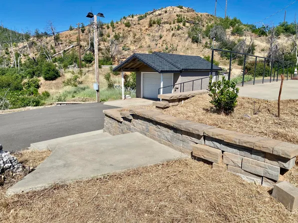 10804 Granite Dr, Shasta, CA 96087