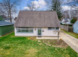 1757 Windsor St, Cuyahoga Falls, OH 44221