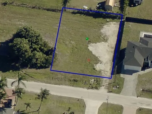 413 NW 25th Pl, Cape Coral, FL 33993