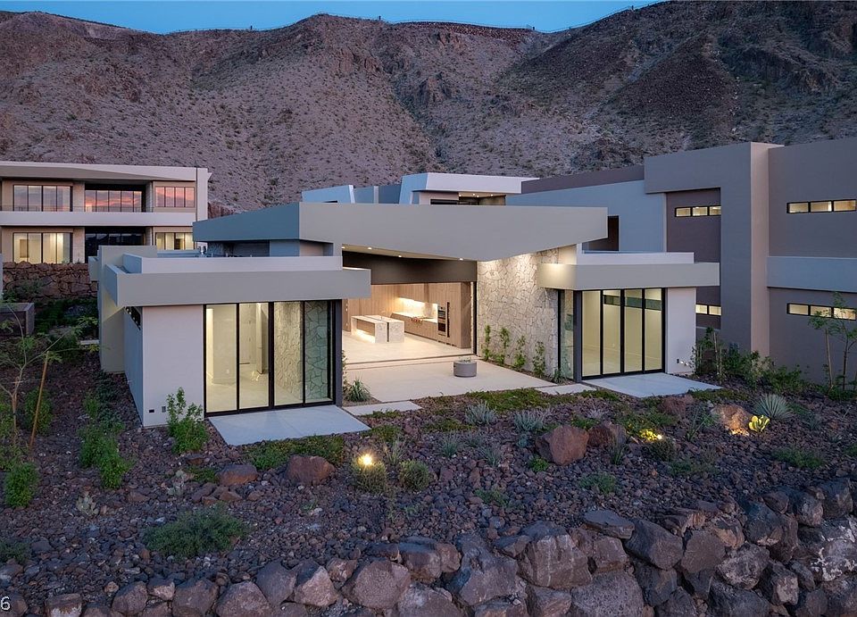 1st image of 6 Kaya Canyon Way #14