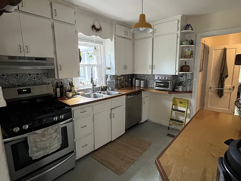 176 Sulphur Springs Rd — Photo 12
