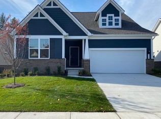 4384 Silica Dr, Lake Orion, MI 48359