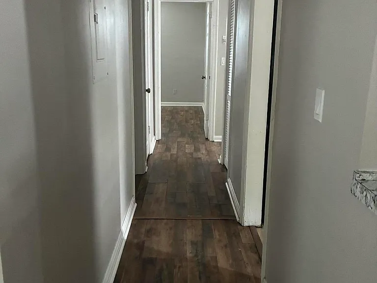 1739 Cesery Blvd — Photo 10