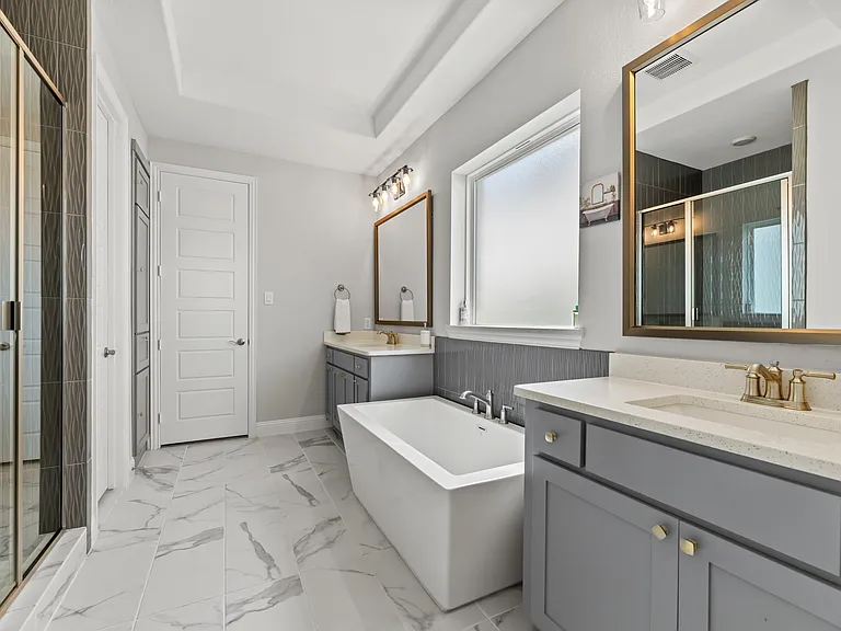10609 Grayhead Dr — Photo 16