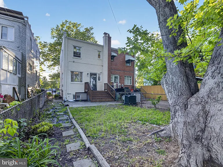 4334 Martin Luther King Jr Ave SW — Photo 9