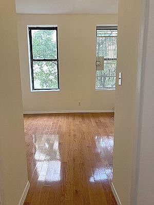 1st image of 332 E 15th St #10