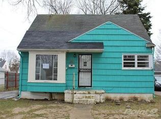 5901 Glenn Ave, Flint, MI 48505