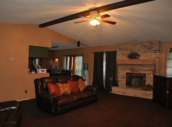 5th image of 3320 Lookout Dr
